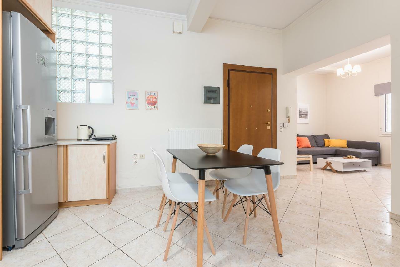 Just Under Acropolis Apartment Atena Exterior foto