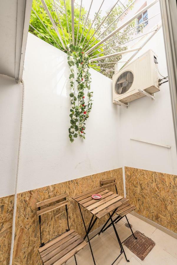 Just Under Acropolis Apartment Atena Exterior foto